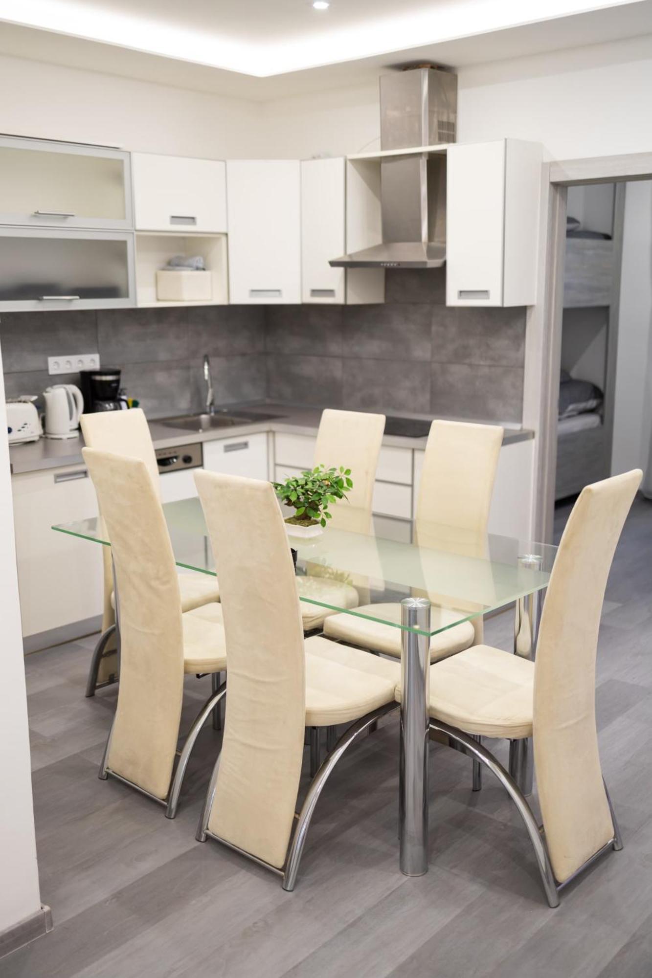 Fonix Apartman Debrecen Eksteriør billede
