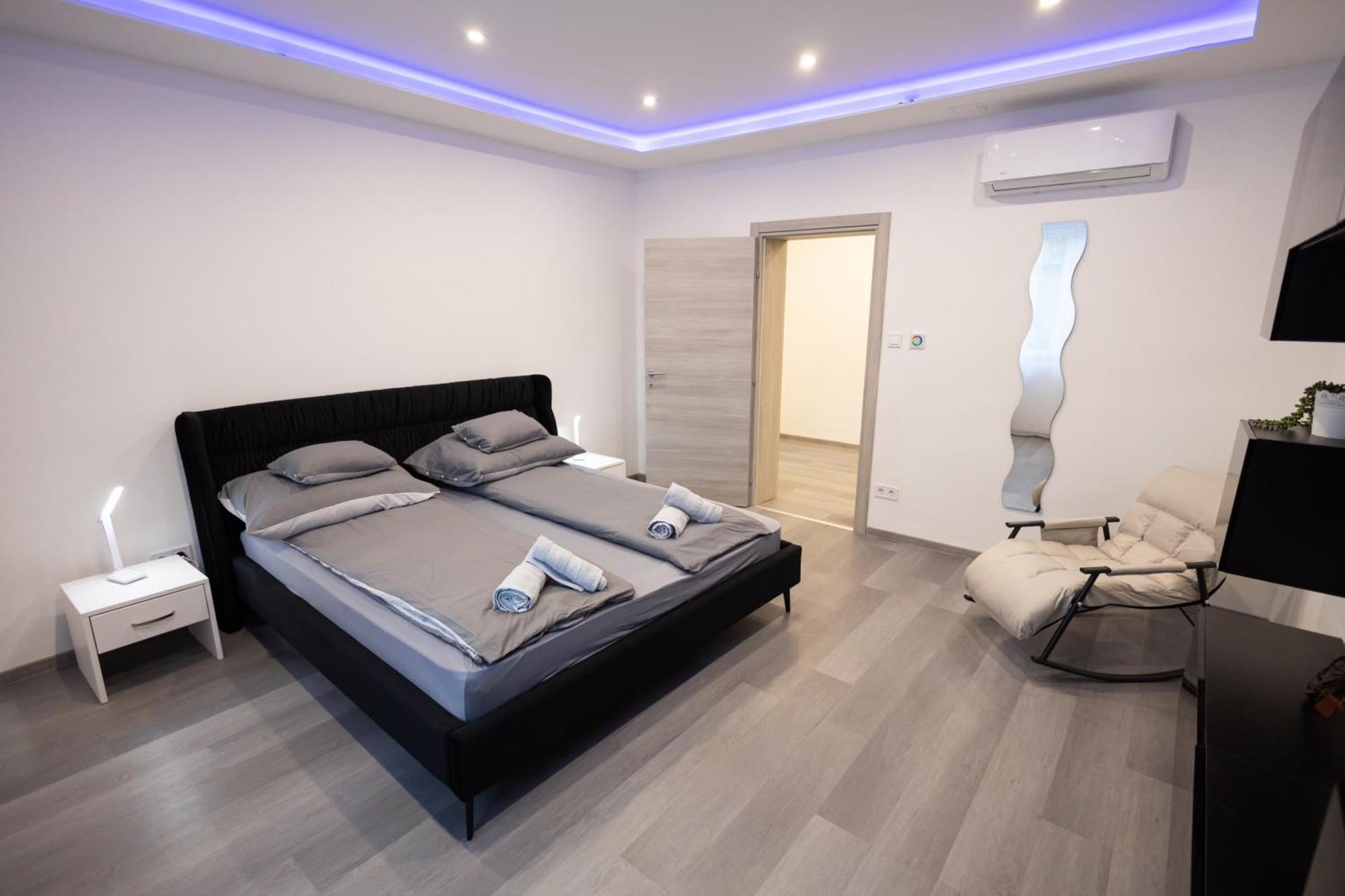 Fonix Apartman Debrecen Eksteriør billede